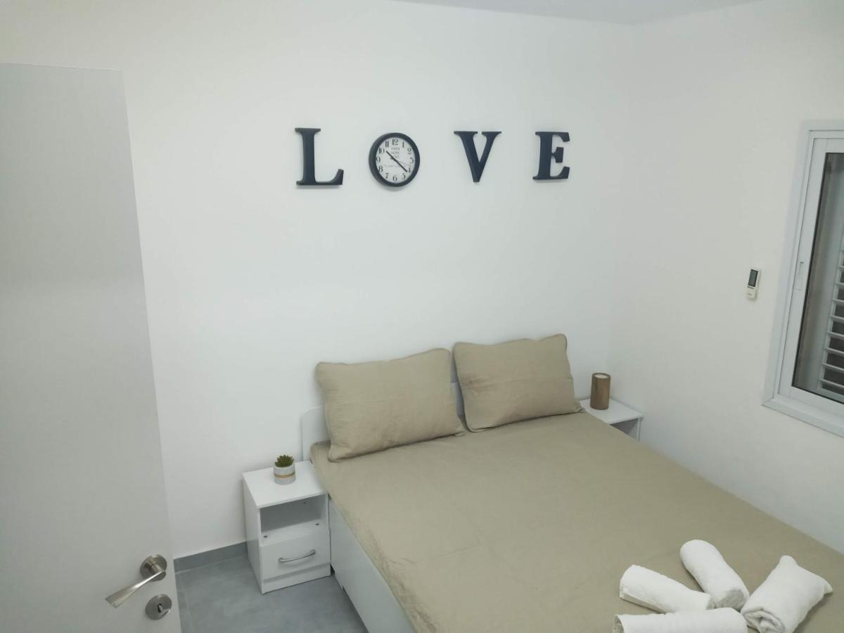 רימון יחידות אירוח Vacation Units Rimon Apartment Ashkelon Exterior photo